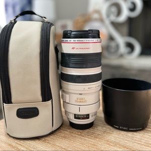 Canon EF 100-400mm f/4.5-5.6L IS USM telephoto lens